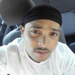 Meet your Posher, Troy